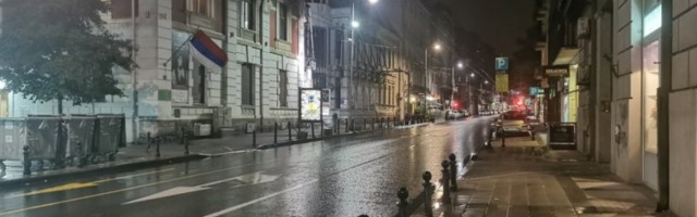 VEČERAS I SNEG: Najava RHMZ – lokalno i pljuskovi, kiša i u Beogradu! (FOTO)