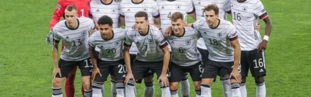 Skoro 400.000 ljudi traži ponavljanjе meča na EP