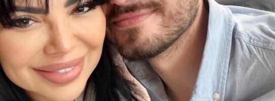 ONA IMA 52, ON 27 - Voditeljka u vezi sa 25 godina mlađim rijaliti učesnikom: "Bio je kod mene na snimanju, eto desilo se"