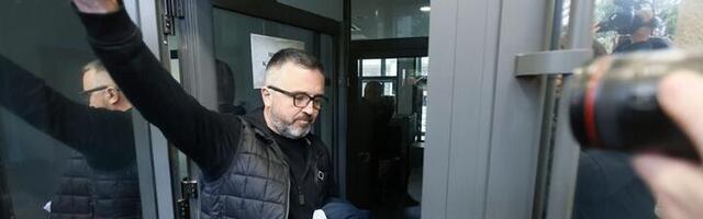 Otadžbinu Srbiju brani "istraživački tim Informera"