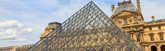 Ukradeni DRAGULJI IZ LUVRA: Muzej ZATVOREN!