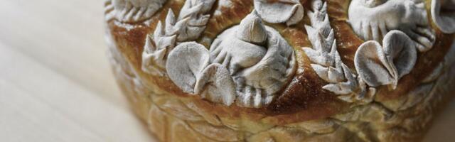 Kako da ukrasi na slavskom kolaču ostanu savršeno beli i posle pečenja? Manastirska tajna stara vekovima