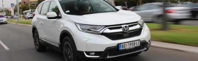 Honda CR-V 1,5 VTEC Turbo AWD na testu Auto magazina