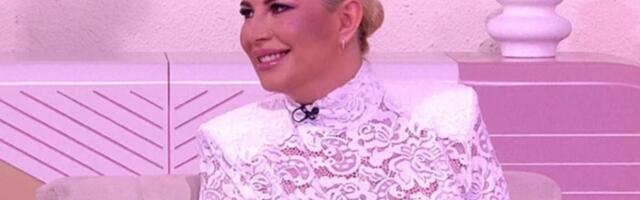 Dea Đurđević ušla u 6. mesec trudnoće, a evo gde se opušta: Urnebesnim citatom Novaka Đokovića nasmejala sve