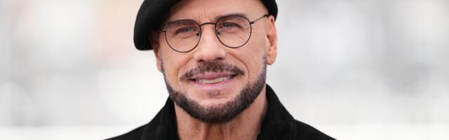 Džon Travolta objasnio zašto je nosio beretku na Kanskom festivalu