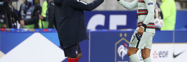 Ronaldo pred odlukom karijere, počela je trka udvoje!