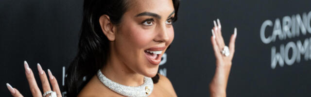 SVET U ŠOKU: Ronaldova Georgina uhvaćena sa najpoznatijom glumicom za odrasle! (FOTO)