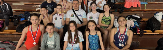 Na „Kupu Niš“ plivači PK Lskovac osvojili 21 medalju