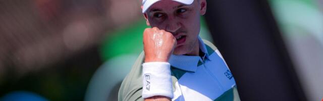 Međedović preslišao Argentinca u prvom kolu Barselone!