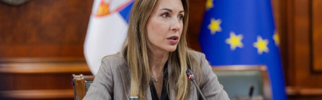 Ђедовић Хандановић: Преговори руског власника НИС-а и МОЛ-а у завршној фази