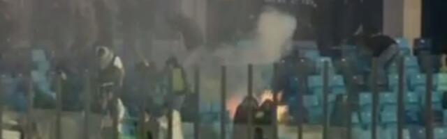 Jezive scene u Loznici, lete suzavac i topovski udari, pogledajte momenat ekplozije među Delijama