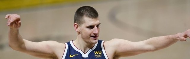 AU ŠTA RADI JOKIĆ, AMERIKANCI U TRANSU! Neviđena partija Srbina, 47 poena za pamćenje! Pokazao je ko je MPV! /VIDEO/FOTO/