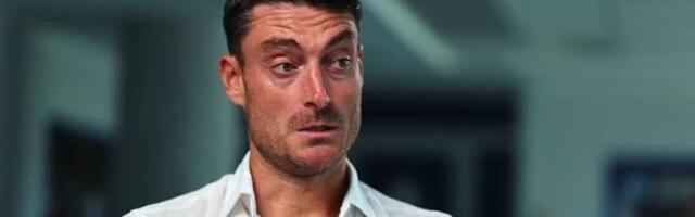 Rijera bi da sedi na dve stolice, Slovenci misle da je neozbiljan