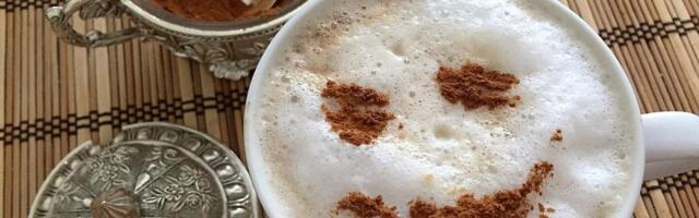 Mirisno, ukusno, tako dobro: Kafa sa ukusom cimet rolnice