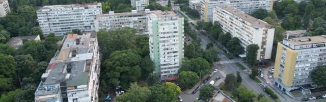 UREĐUJE SE PARK LJUBAVI KOD FONTANE U NOVOM BEOGRADU: Nova oaza za odmor i rekreaciju sa novim klupama, a jedna će posebno privući pažnju zbog ovog detalja!