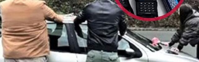 POHAPŠENI BLOKADERI U SEVOJNU! Pripremali haos na dan izbora, policija im našla noževe, baklje i palice! (VIDEO)