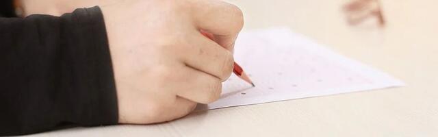 Šta je pokazala proba male mature: Učenici bubaju gradivo, a ne razumeju ga