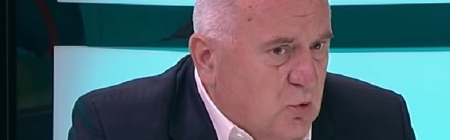 Ratko Dmitrović priključen na kiseonik