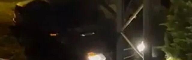 Devojka autom uletela među ljude (VIDEO)