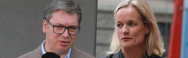 Fon Kramon: Vučić diskredituje EU, a uzima novac