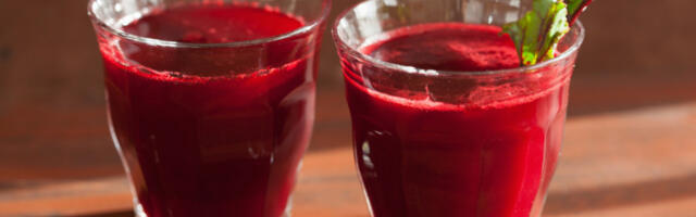 Sa ovim SOKOM počnite jutro: Samo jedna čaša dnevno pomoći će u SNIŽAVANJU krvnog PRITISKA