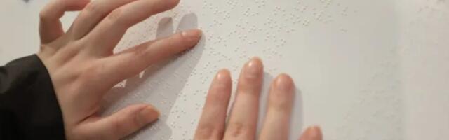 "Nevidljivi svet": Izložba fotografija koju nije potrebno videti