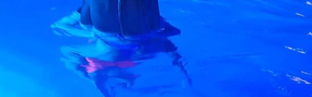 NUDILI JOJ 100.000 EVRA ZA INTIMNE ODNOSE, A SAD OSVANUO VRUĆ KADAR: Srpkinja se snimala u luks đakuziju sa ovim muškarcem, pa sve isplivalo javno (FOTO)