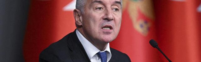 MILO SPREMA MEMOARE, POZNATO I KO BI MOGAO BITI AUTOR - STIŽE IZ SUSJEDSTVA! Bivši predsednik CG sređuje arhivu dugu 30 godina, Tvrtko u igri za pisca