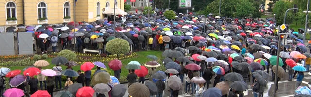 Zahtevi sa protesta oročeni na 24 časa (VIDEO)