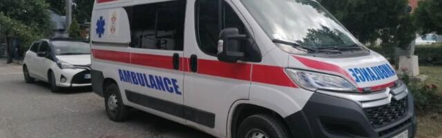 Voz naleteo na kamion kod Vrnjačke Banje (FOTO)