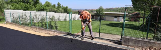 Asfaltirana ulica Liparska kosa u MZ Ilićevo