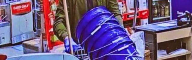 OBJAVLJENI NIKAD VIĐENI SNIMCI BRAJANA VOLŠA NAKON ANINOG NESTANKA: Bio je sa SINOM, dete nije ni slutilo ŠTA...