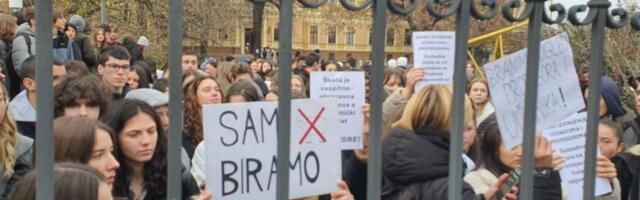 Delegacija novosadske gimnazije tražila od pokrajinskog sekretara smenjivanje direktora