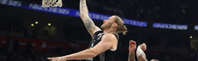 Победи се у зубе не гледа