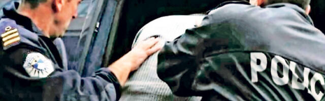 ЕУ тражи кораке ка ЗСО, Курти хапси и затвара