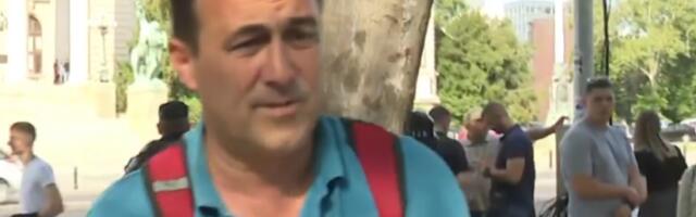 To je ta zgubidanska "kultura": Blokader vređa novinarku Informera Branku Lazić (VIDEO)