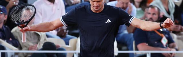 Zverev gazi ka peharu na Rolan Garosu, ali poručuje: Nikad ne bih menjao olimpijsko zlato za grend slem titulu