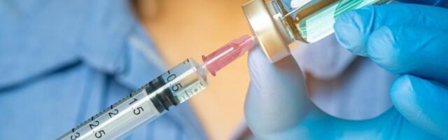 Na hiljade ljudi se kaje zbog primanja kovid vakcine!