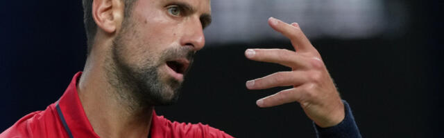 NOVAK ĐOKOVIĆ PRATIO PARTIZAN U ARENI! (VIDEO)