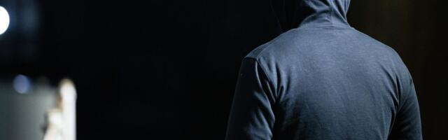 Vlasnik iz Lazarevca nudi nagradu onome ko prepozna osobu sa snimka: Tvrdi da mu je on ukrao pare iz kase