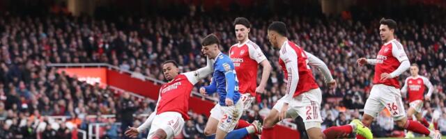 UZBUDLJIVO POPODNE NA OSTRVU: Arsenal ubedljiv u Londonu, pobede Vest Hema i Čelsija