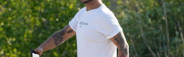 Pitali smo CHAT GPT da li je obuća koju je Darko nosio kad se slupao primerena za vožnju. Odgovor je zapanjujuć