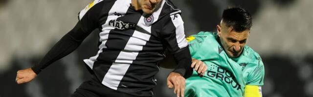 CRNO-BELI POKAZALI KARAKTER: Partizan ponovo na vrhu tabele, nisu ga sprečile ni prazne tribine!
