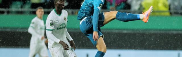 Fiorentina igra očajan fudbal, Džeko stao pred novinare i isprozivao svoje navijače