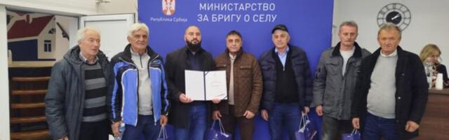 Zahvalnica za izuzetan doprinos i podršku programima Ministarstva za brigu o selu