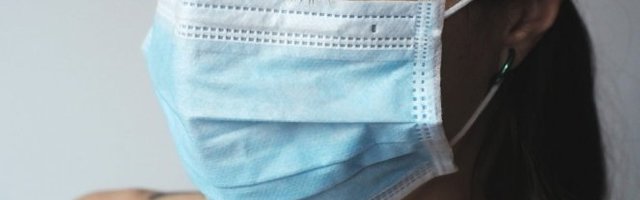 MOŽETE BITI GOLI, ALI MASKU MORATE NOSITI! Policija otkrila 150 NUDISTA, IZDALA IM OŠTRO NAREĐENJE