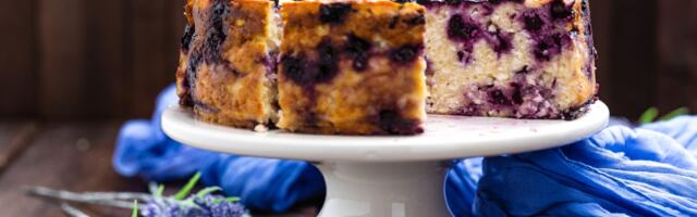 Isprobajte ove jeseni pahuljasti kolač sa borovnicama