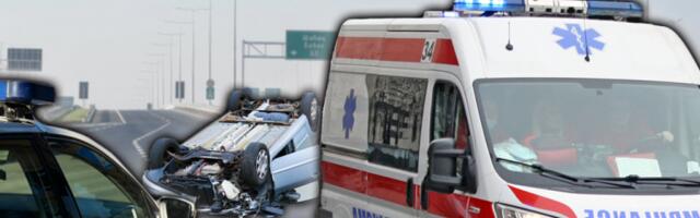 STRAVIČAN SUDAR AUTOMOBILA I KAMIONA KOD SREMSKIH KARLOVACA! Ima povređenih!