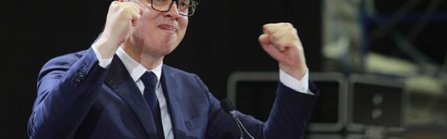 Radnici RTS-a odgovorili Vučiću: "Nije bedž sa krvavom rukom ruganje institucijama, već krvavi srednji prst uperen u narod" (FOTO)