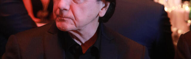 Kamere snimile napadače koji su bacili bombu na kuću Zdravka Čolića: Zabeleženo kretanje dvojice muškaraca